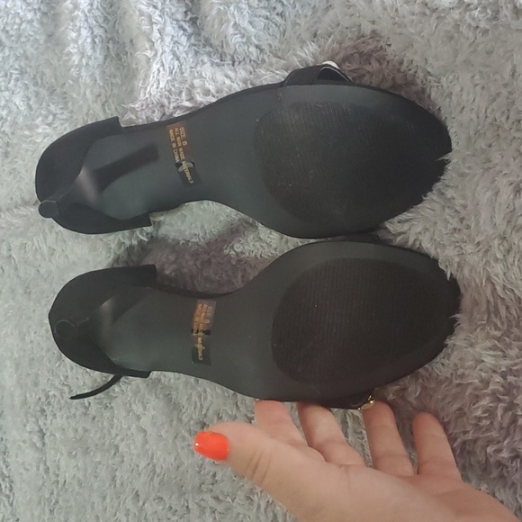 Quipid Open-Toe Peral Accent Heels - Picture 5 of 9